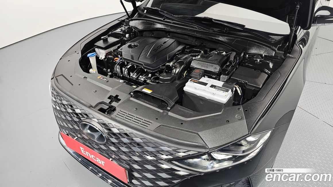 Hyundai Grandeur 2021