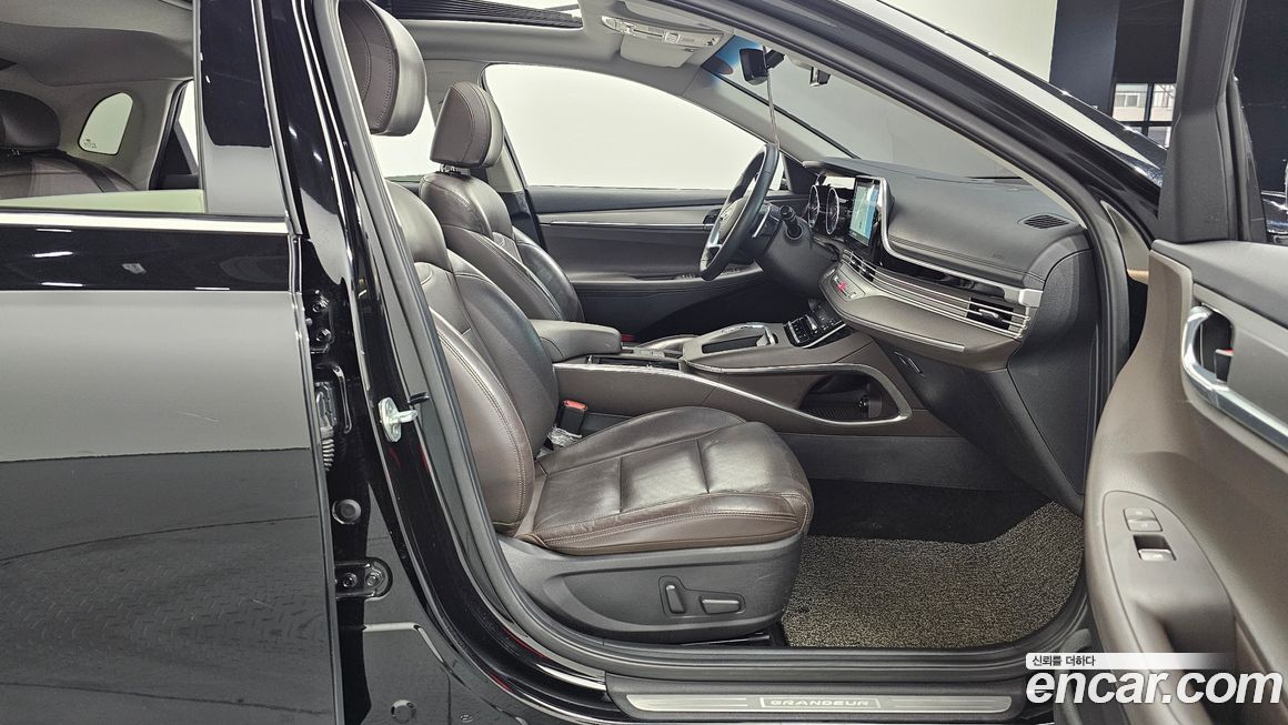 Hyundai Grandeur 2021