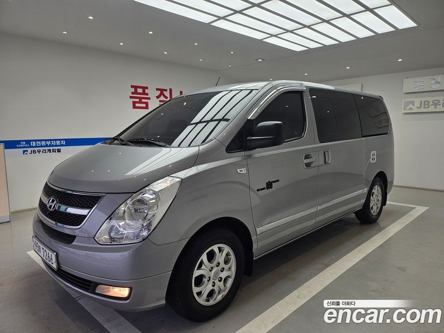 Hyundai Starex 2015