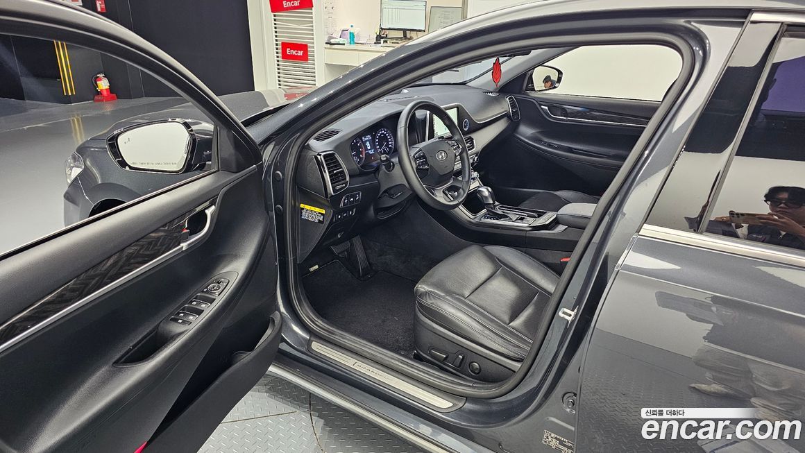 Hyundai Grandeur 2018