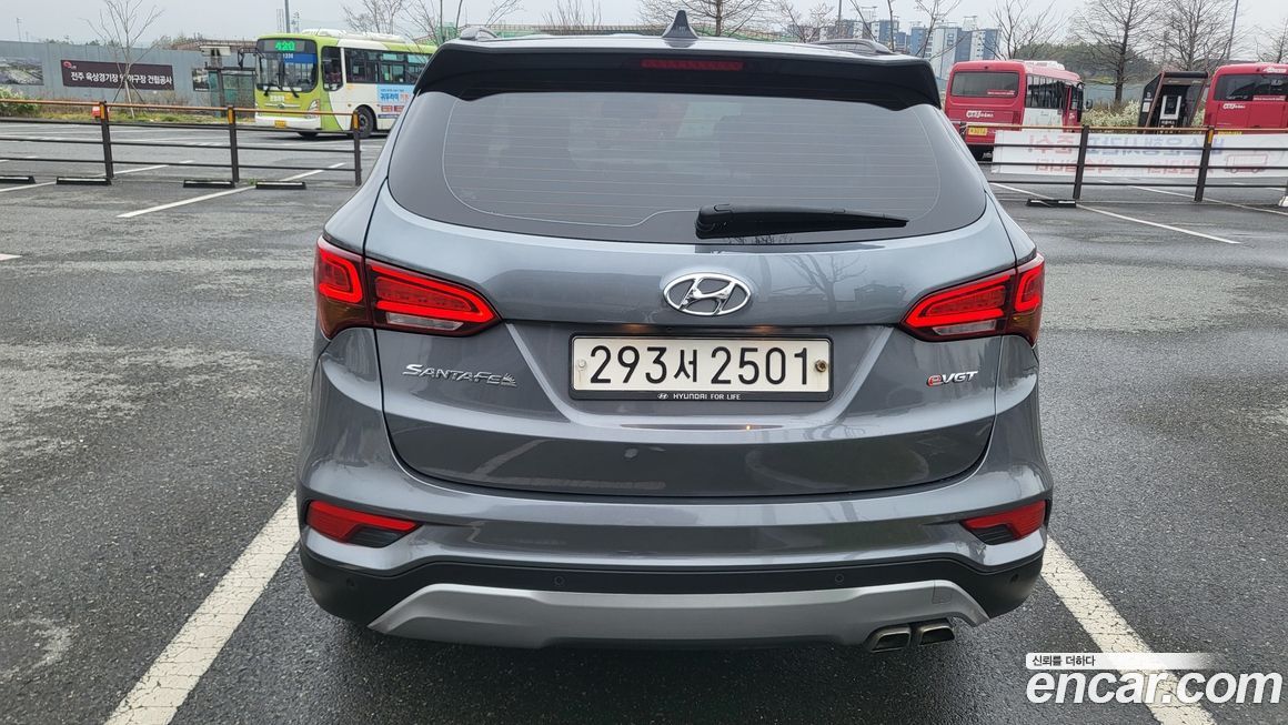 Hyundai Santafe 2016
