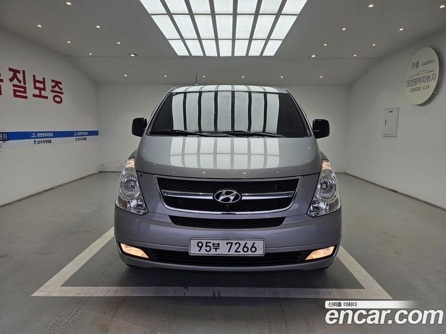 Hyundai Starex 2015