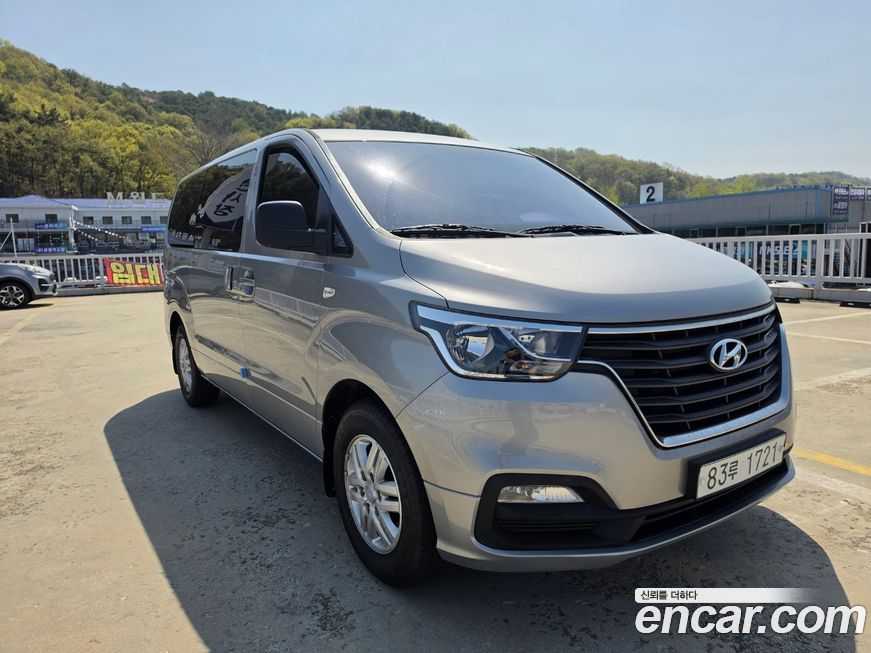 Hyundai Starex 2019