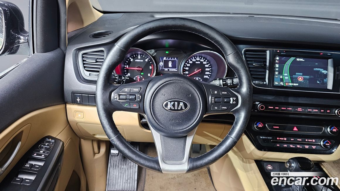 Kia Canival 2016