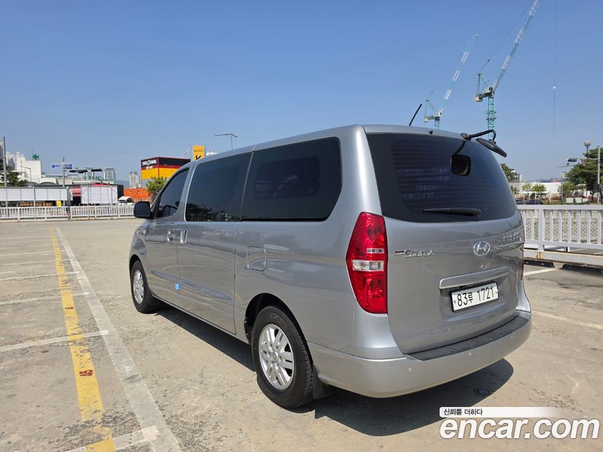 Hyundai Starex 2019