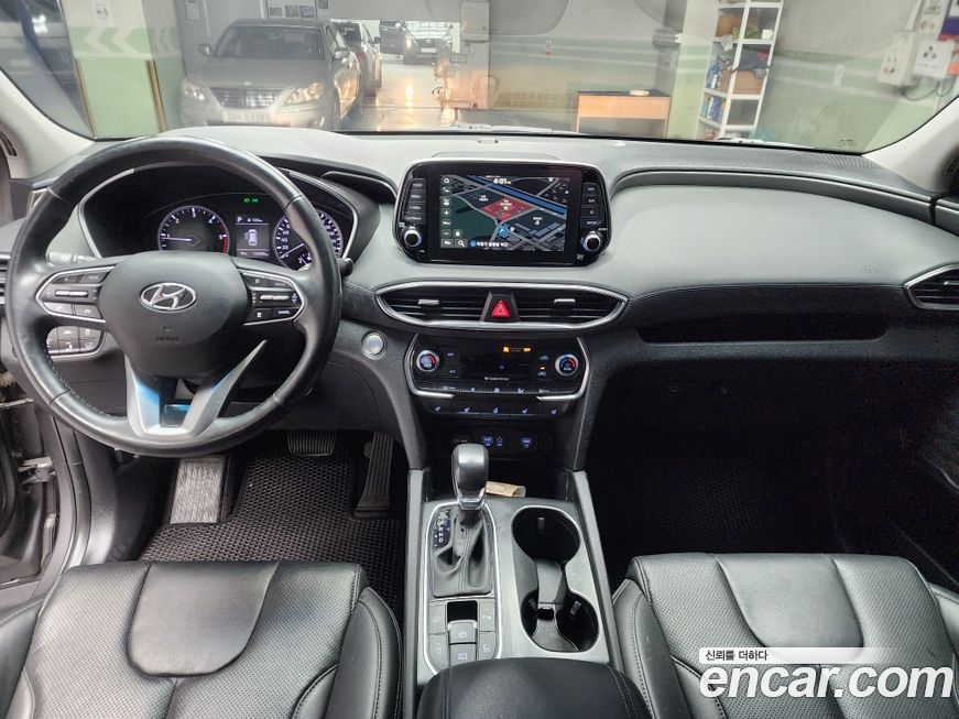 Hyundai Santafe 2019