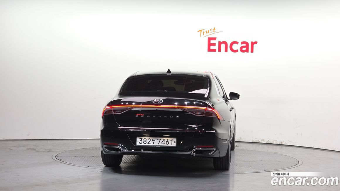 Hyundai Grandeur 2020