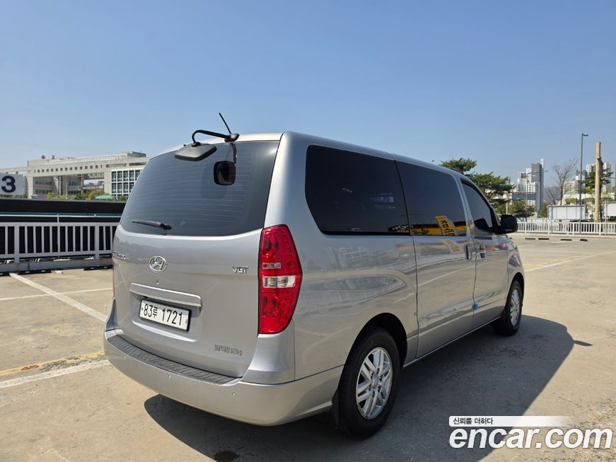 Hyundai Starex 2019