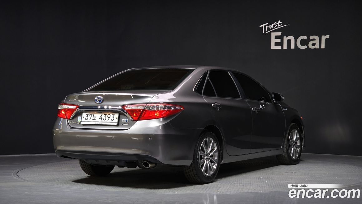 Toyota Camry 2017