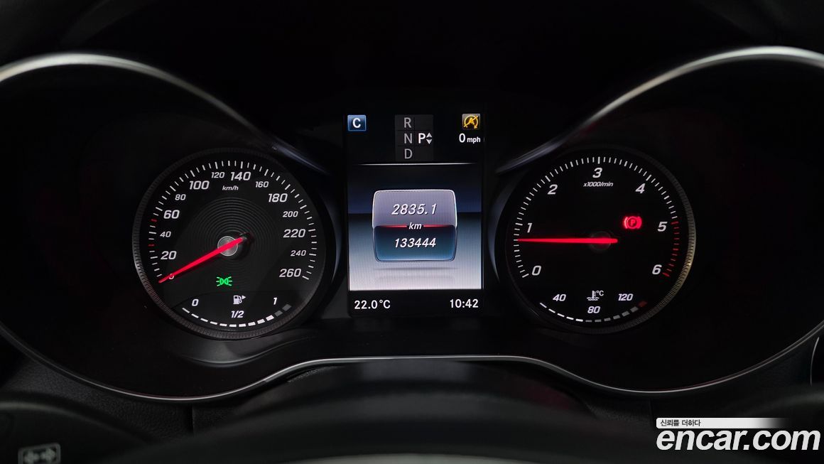 Mercedes-Benz C-Class 2016