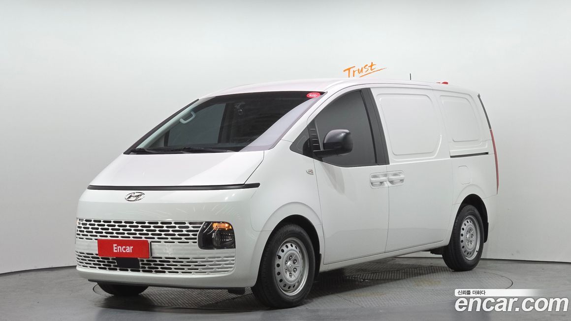 Hyundai Staria 2022