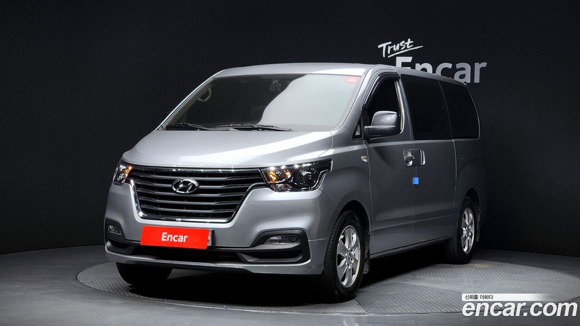 Hyundai Starex 2021
