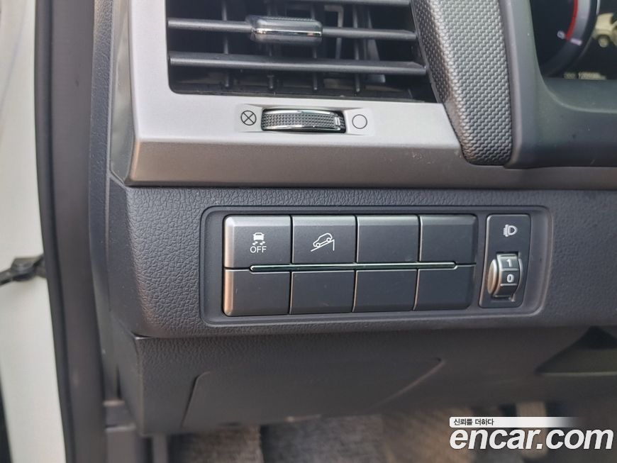 KG_Mobility_Ssangyong Rexton 2019