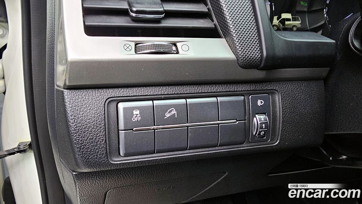 KG_Mobility_Ssangyong Rexton 2018