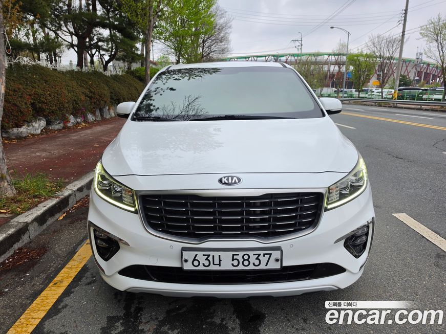 Kia Canival 2019