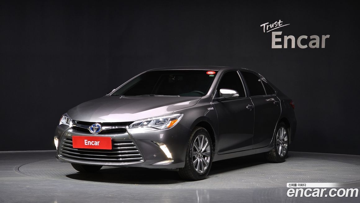 Toyota Camry 2017