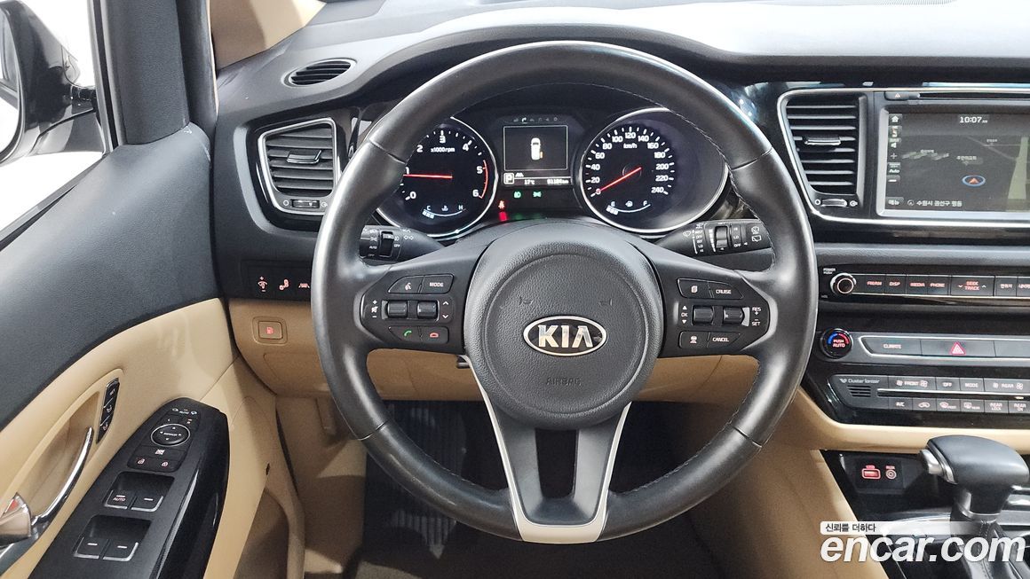 Kia Canival 2018
