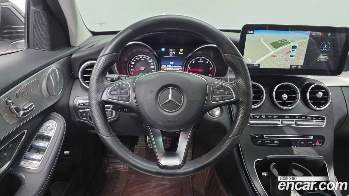 Mercedes-Benz C-Class 2016