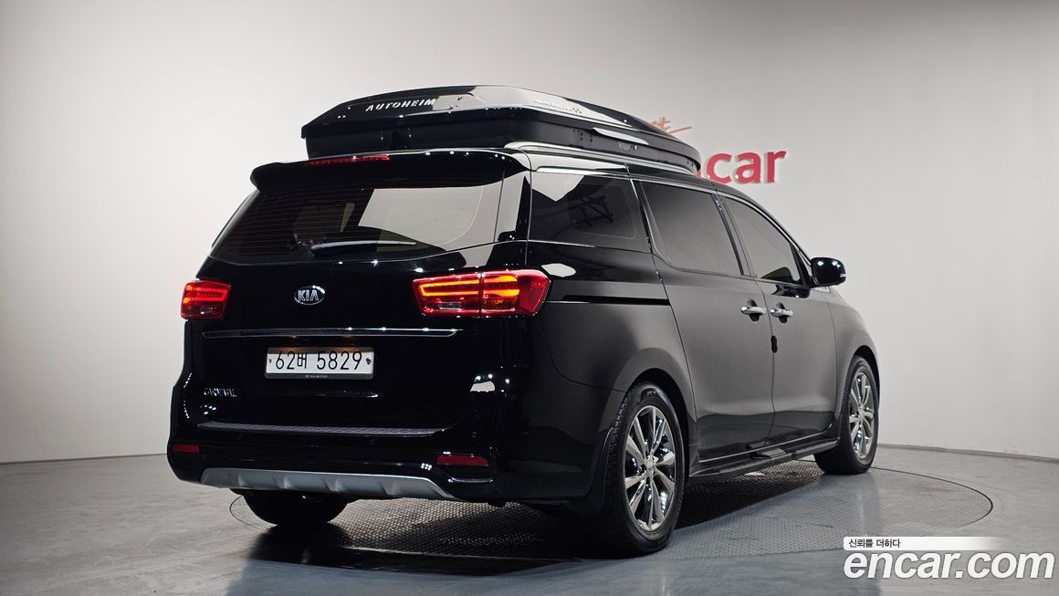 Kia Canival 2019