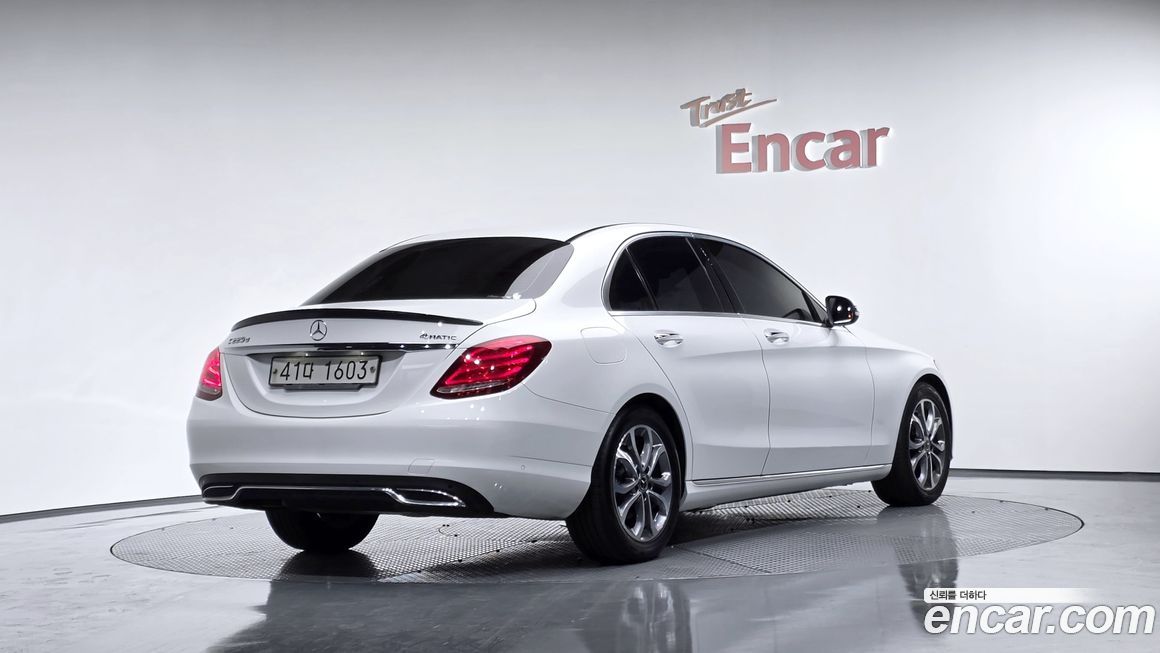 Mercedes-Benz C-Class 2017