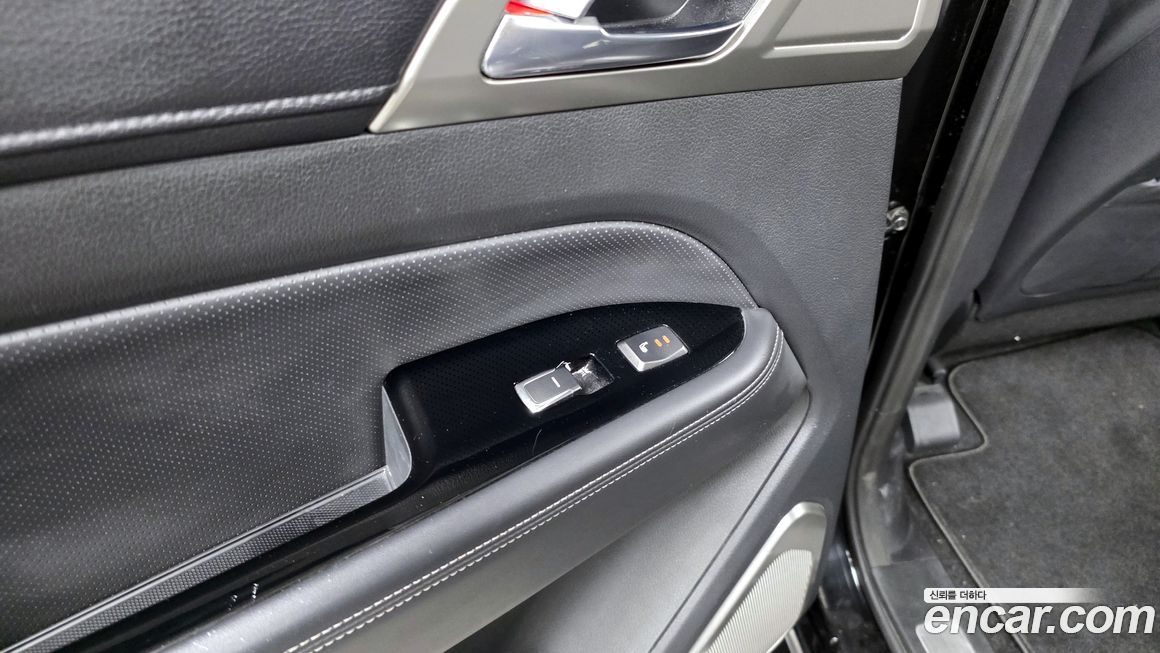 KG_Mobility_Ssangyong Rexton 2018