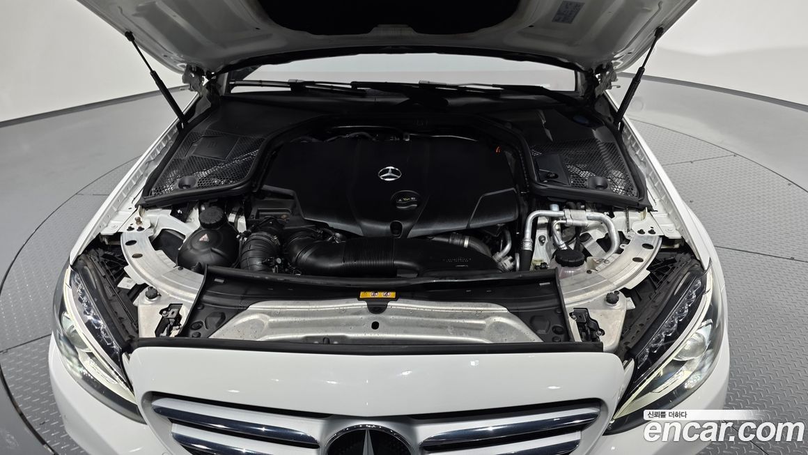 Mercedes-Benz C-Class 2017