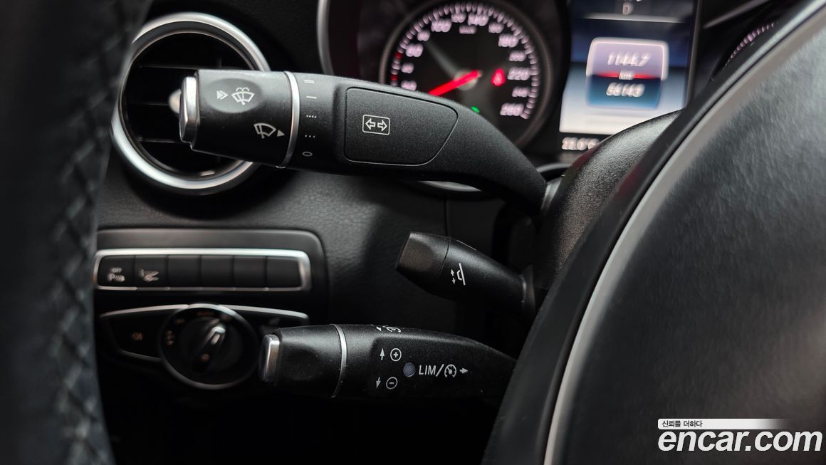 Mercedes-Benz C-Class 2017