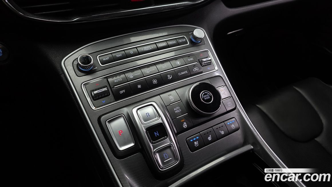 Hyundai Santafe 2022