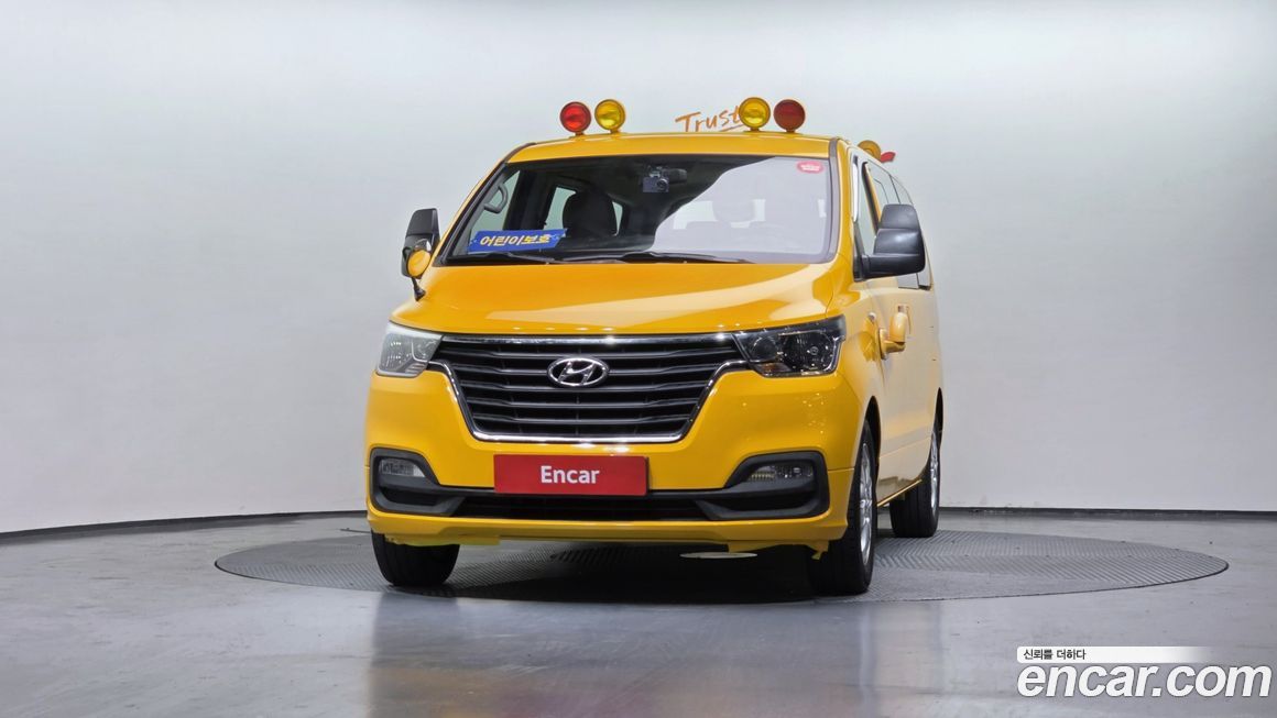 Hyundai Starex 2019