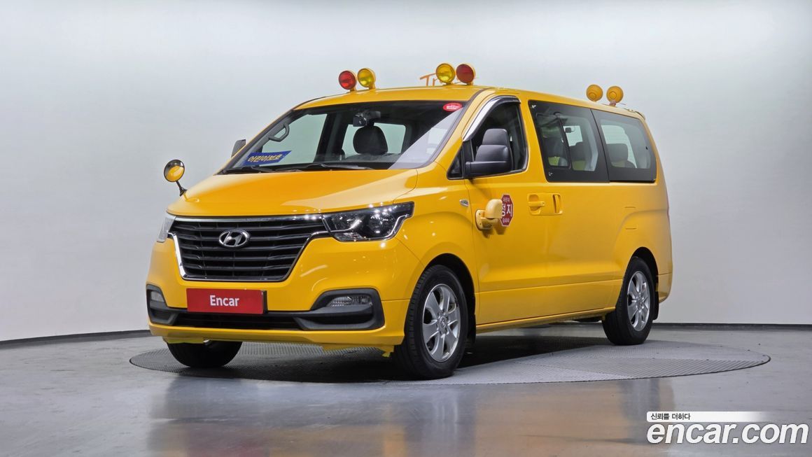 Hyundai Starex 2019
