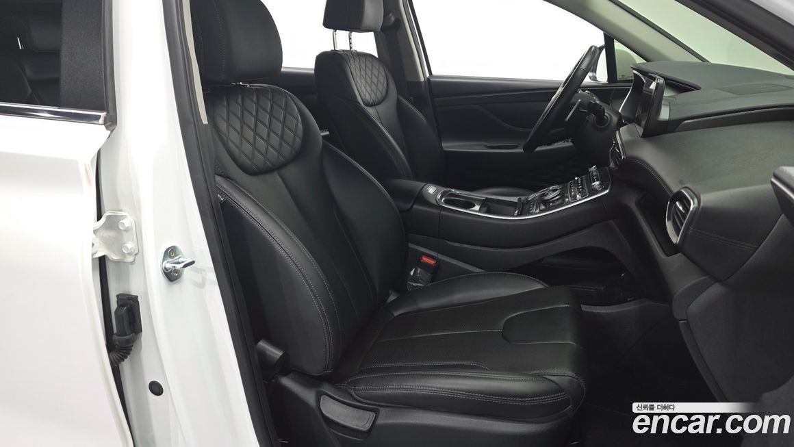 Hyundai Santafe 2022