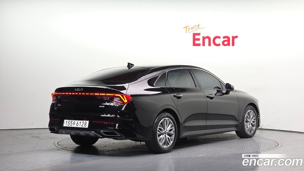 Kia K5 2023