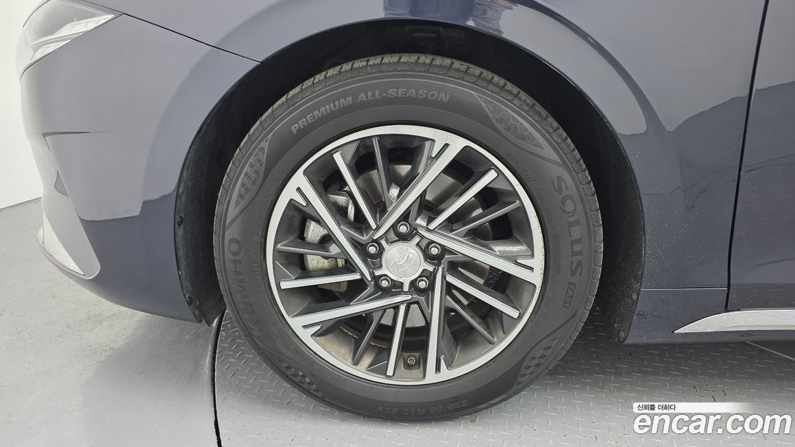 Hyundai Grandeur 2020