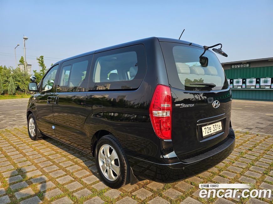 Hyundai Starex 2019