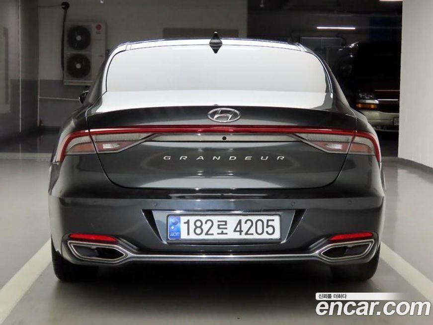 Hyundai Grandeur 2021