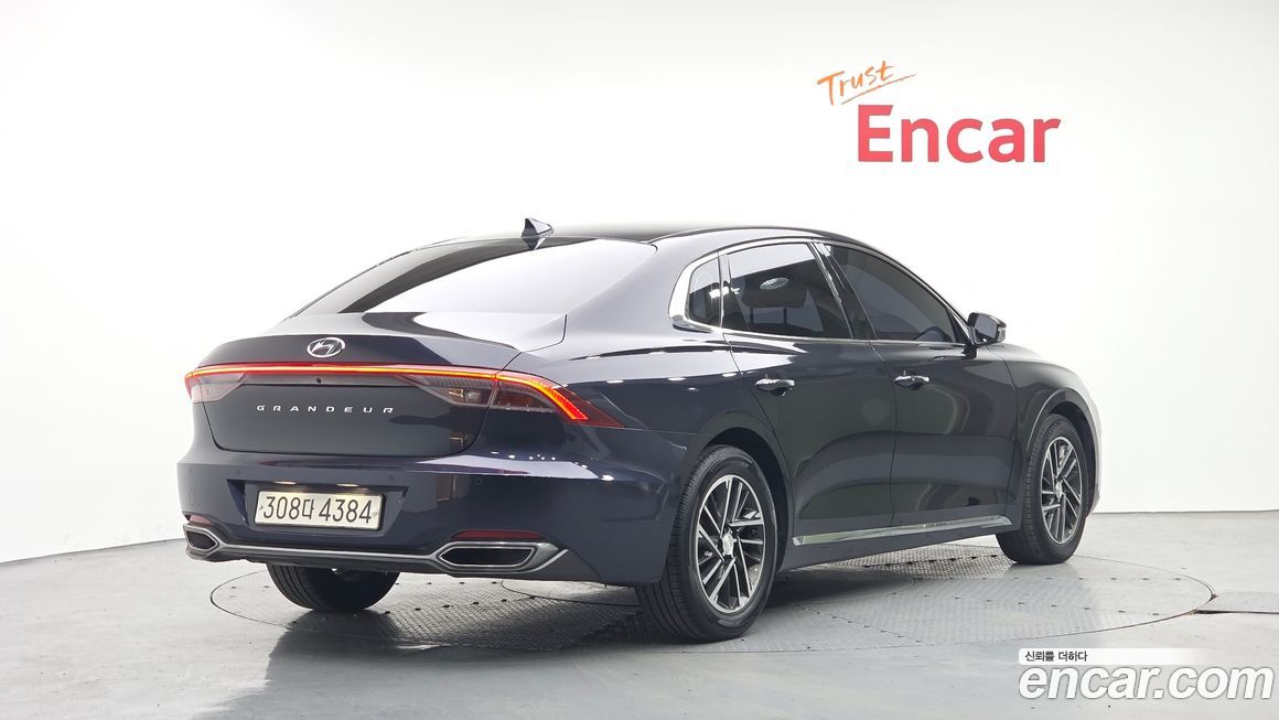 Hyundai Grandeur 2020