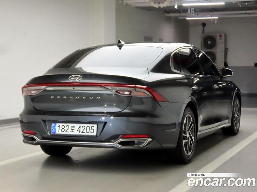 Hyundai Grandeur 2021