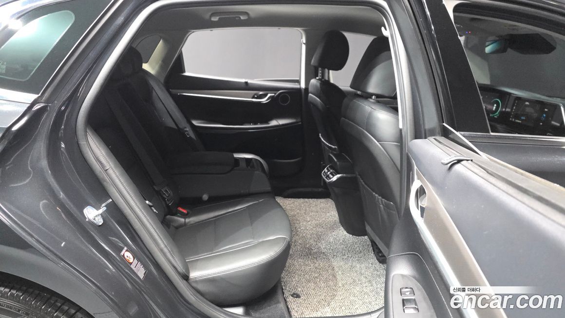 Hyundai Grandeur 2021