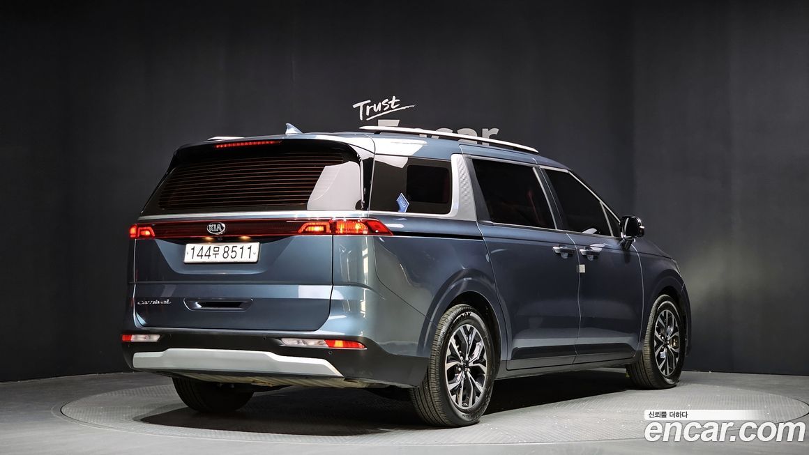 Kia Canival 2021