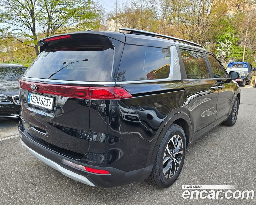 Kia Canival 2021