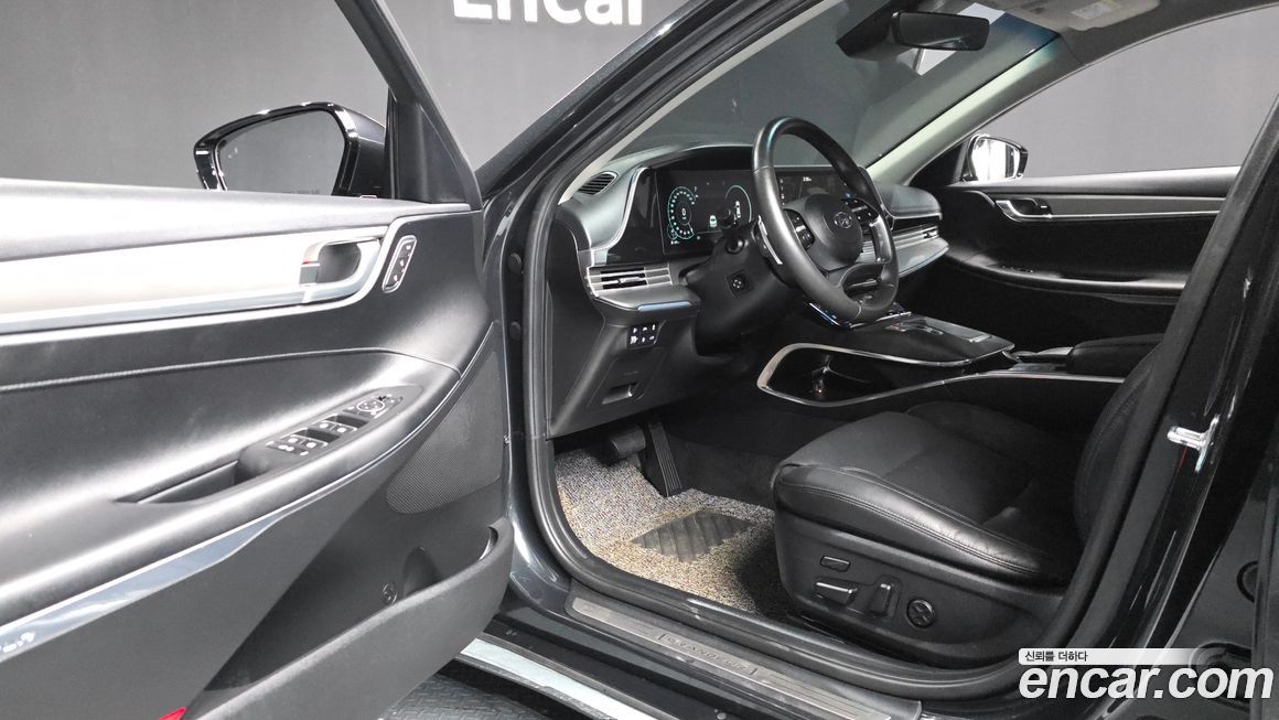 Hyundai Grandeur 2021