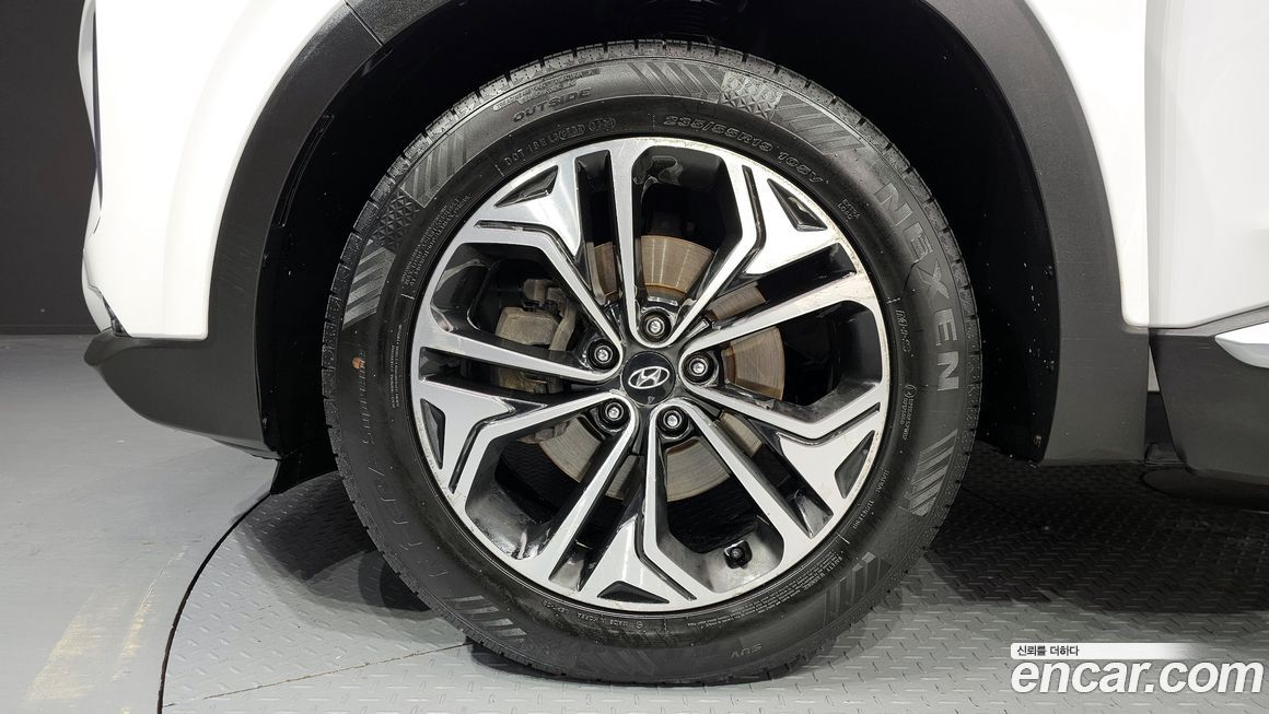 Hyundai Santafe 2020