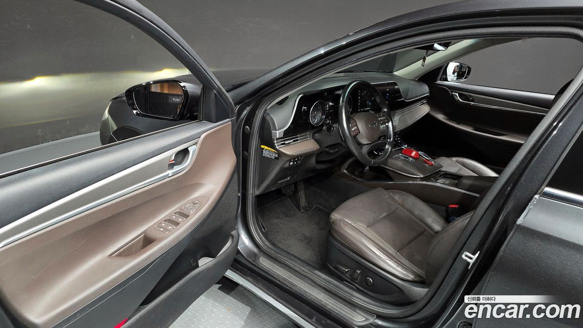 Hyundai Grandeur 2020