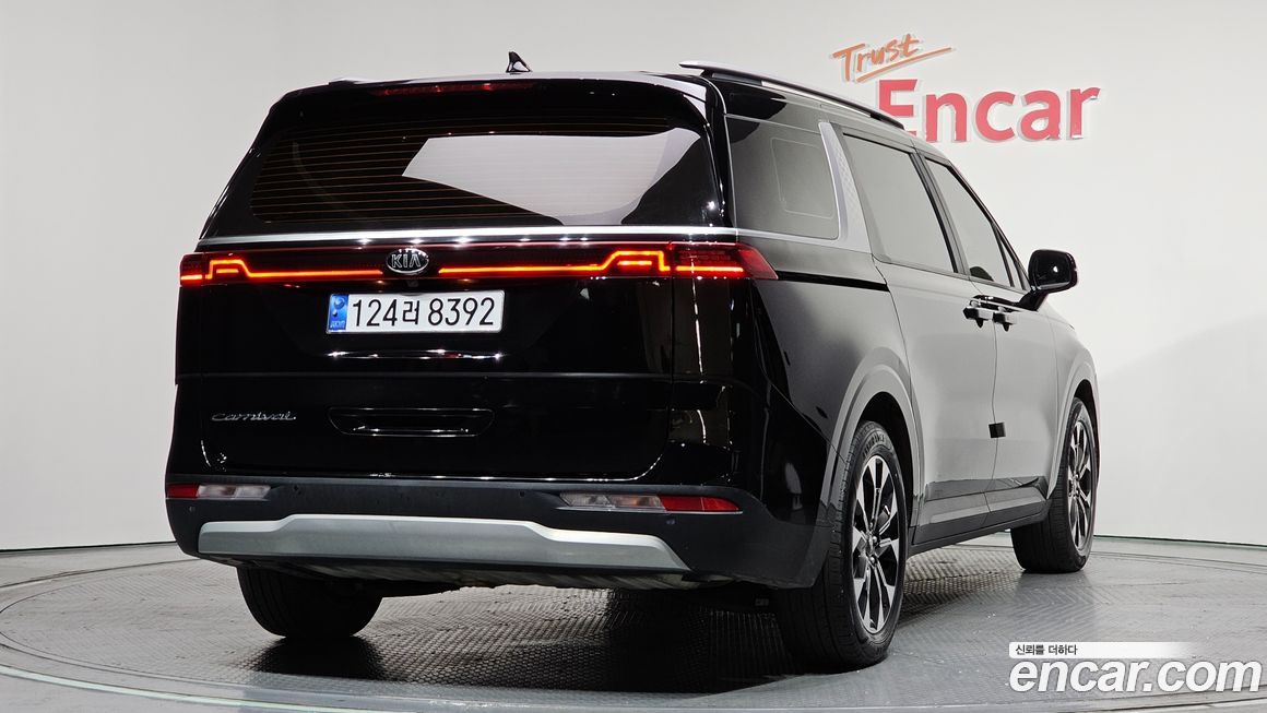 Kia Canival 2021