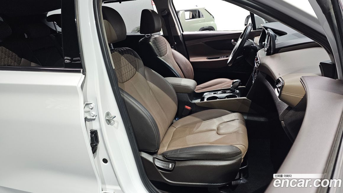 Hyundai Santafe 2020