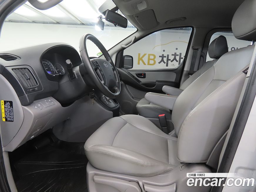 Hyundai Starex 2020