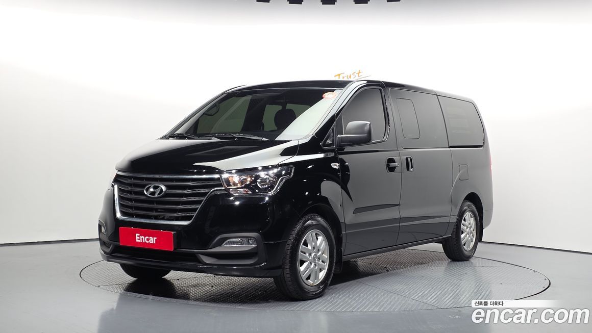 Hyundai Starex 2021