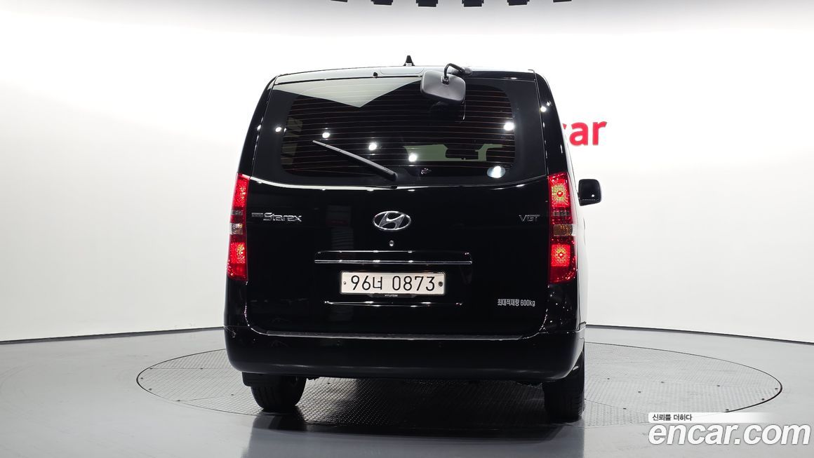 Hyundai Starex 2021