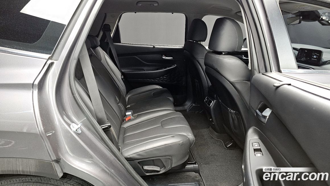 Hyundai Santafe 2022