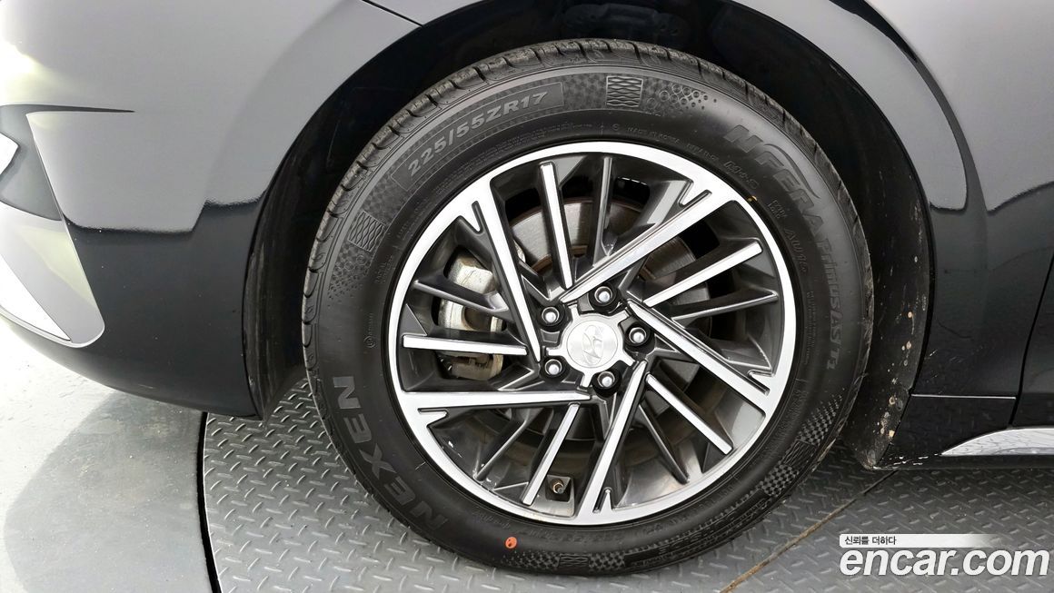 Hyundai Grandeur 2020